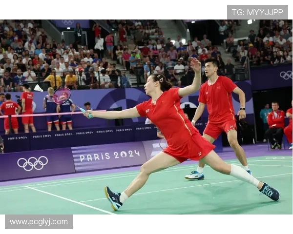 广州羽毛球队的崛起与发展探秘聚焦羽毛球运动的力量与魅力 广州羽毛球队的崛起与发展探秘聚焦羽毛球运动的力量与魅力