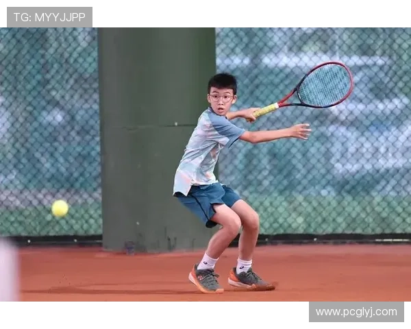 上海网球队在网球战术排行榜中荣获第五名展现实力与潜力 上海网球队在网球战术排行榜中荣获第五名展现实力与潜力