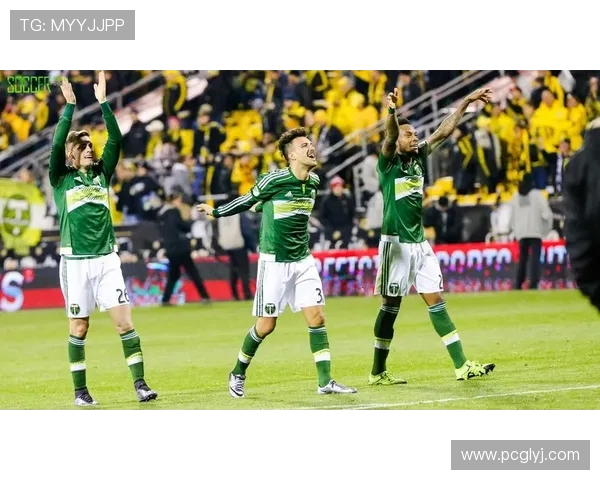 武汉足球队防守革新之路:从传统到现代的转型与挑战 武汉足球队防守革新之路:从传统到现代的转型与挑战